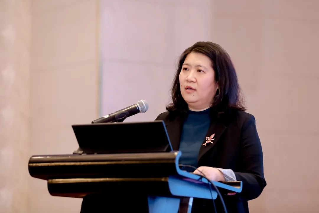  中國(guó)化纖協(xié)會(huì)七屆三次理事會(huì)擴(kuò)大會(huì)議暨七屆五次常務(wù)理事會(huì)