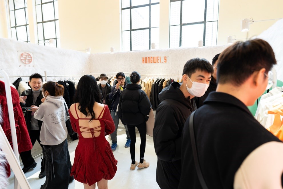 以原創(chuàng)設(shè)計(jì)撬動(dòng)時(shí)尚產(chǎn)業(yè)高質(zhì)量發(fā)展新格局 &ldquo;中國服裝好設(shè)計(jì)&rdquo;第四季盛裝開啟