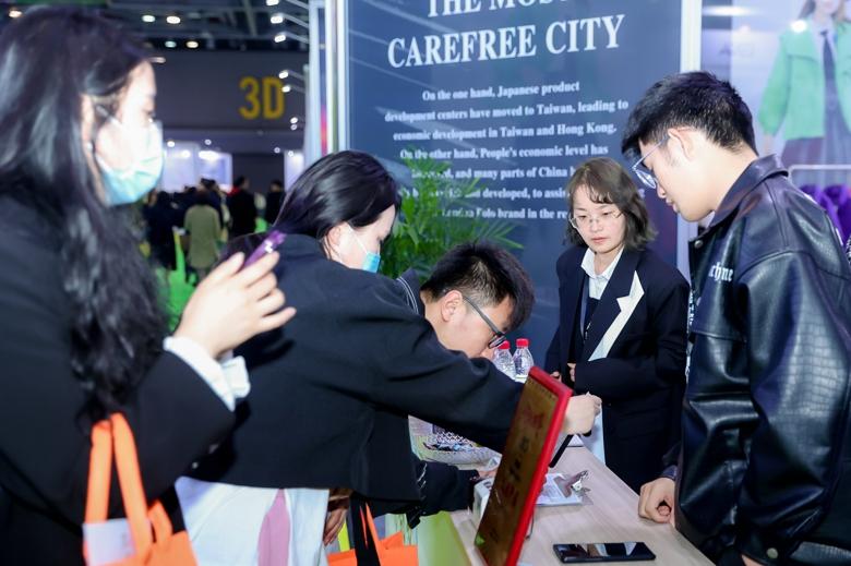 杭州時(shí)尚產(chǎn)業(yè)數(shù)字貿(mào)易博覽會(huì)圓滿閉幕