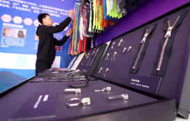 2023中國（晉州）紡織服裝博覽會暨中國服裝數(shù)智化轉(zhuǎn)型萬里行高峰論壇成功舉行