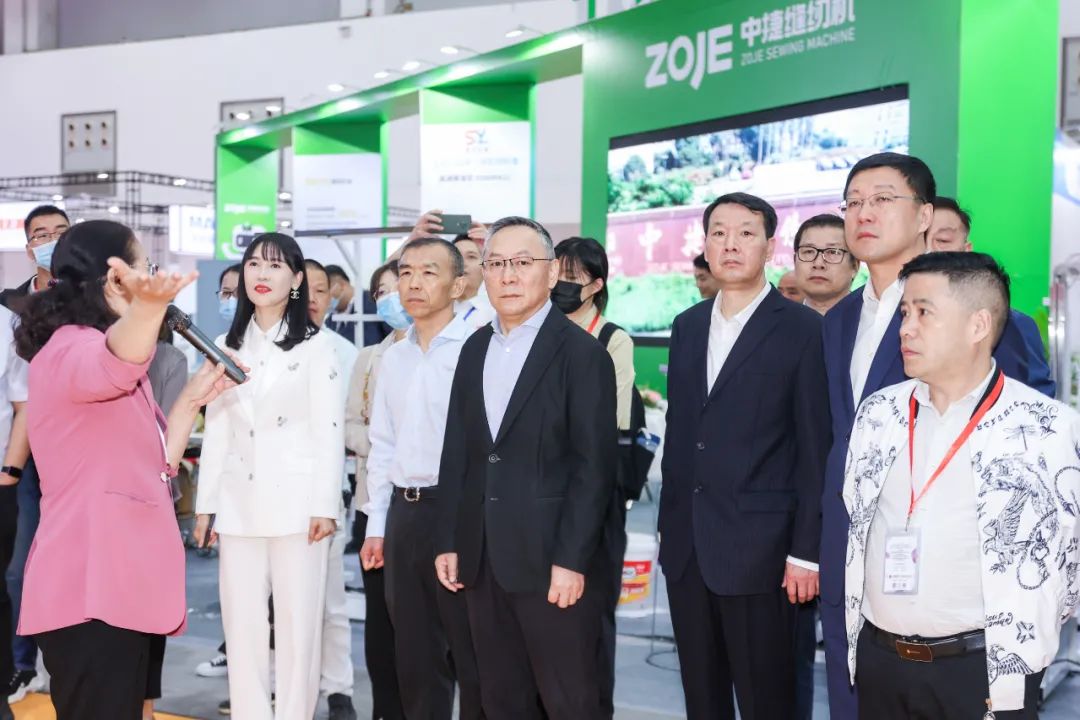 潮起江城，面向未來 | 2023武漢國際紡織面料及輔料博覽會(huì)啟幕