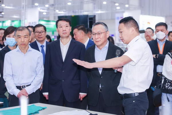 潮起江城，面向未來 | 2023武漢國際紡織面料及輔料博覽會(huì)啟幕