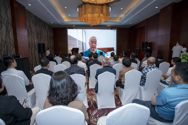 風(fēng)雨二十載，迭代滌綸實(shí)現(xiàn)產(chǎn)業(yè)化