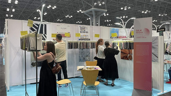50家企業(yè)強(qiáng)勢亮相！柯橋品牌&ldquo;抱團(tuán)出海&rdquo; 競爭力