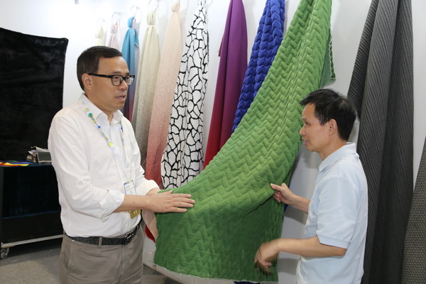 尼特爾3D高彈力軟體面料，引領(lǐng)家居軟裝新時尚