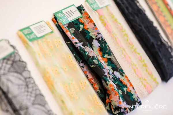 9月25-26日，為期兩天的2023上海國際貼身時尚原輔料展取得圓滿成功，感謝品牌展商與觀眾一如既往的厚愛與支持。新篇章即將開啟 敬請期待&hellip; &hellip;