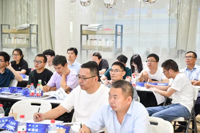 &ldquo;智能制造、標準先行&rdquo; 第一期紡織行業(yè)智能制造能力成熟度培訓在紹興柯橋順利結業(yè)