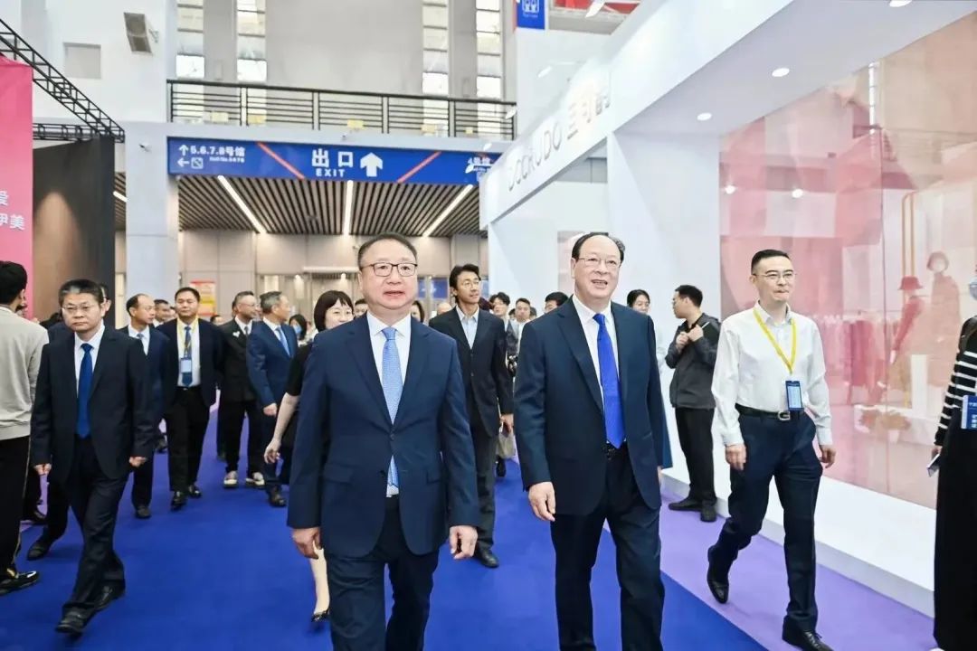 &ldquo;潮涌東方、風(fēng)尚寧波&rdquo;--2023寧波時尚節(jié)暨第27屆寧波國際服裝節(jié)盛大啟幕