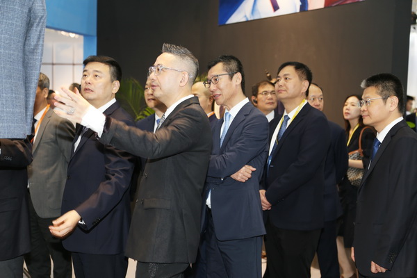 &ldquo;潮涌東方、風(fēng)尚寧波&rdquo;--2023寧波時尚節(jié)暨第27屆寧波國際服裝節(jié)盛大啟幕