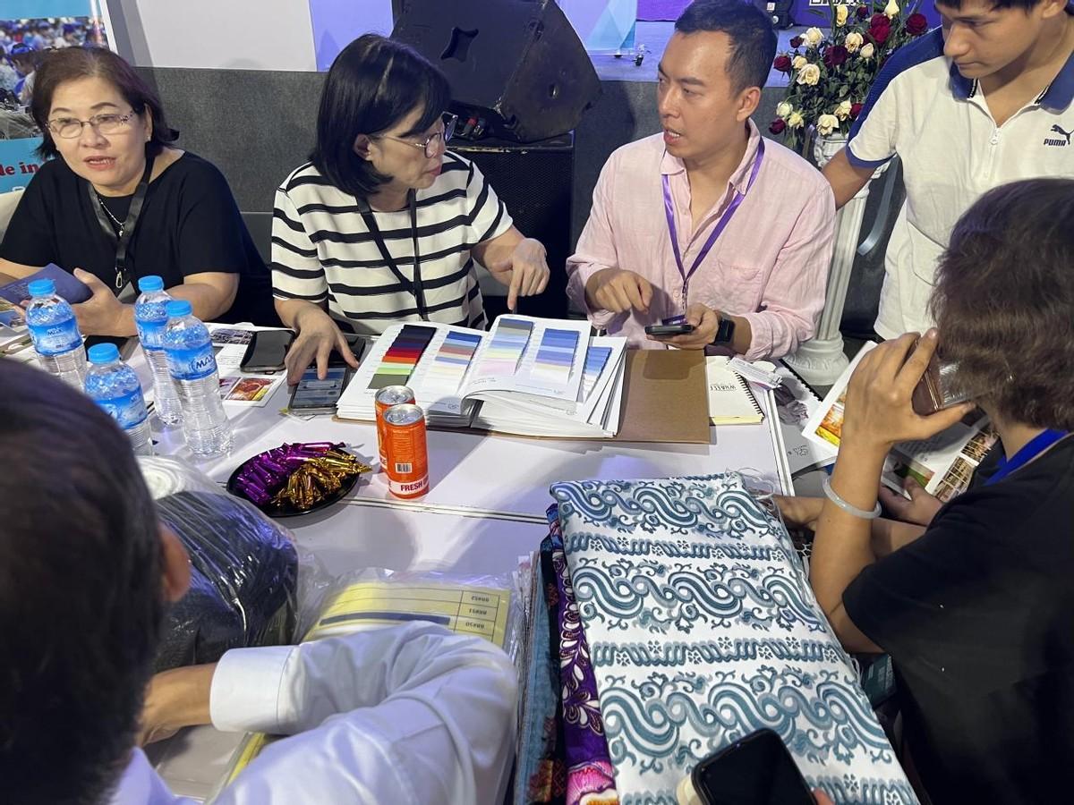 共創(chuàng)中緬紡織新時(shí)代，2023年浙江國(guó)際貿(mào)易（緬甸）展覽會(huì)圓滿(mǎn)收官