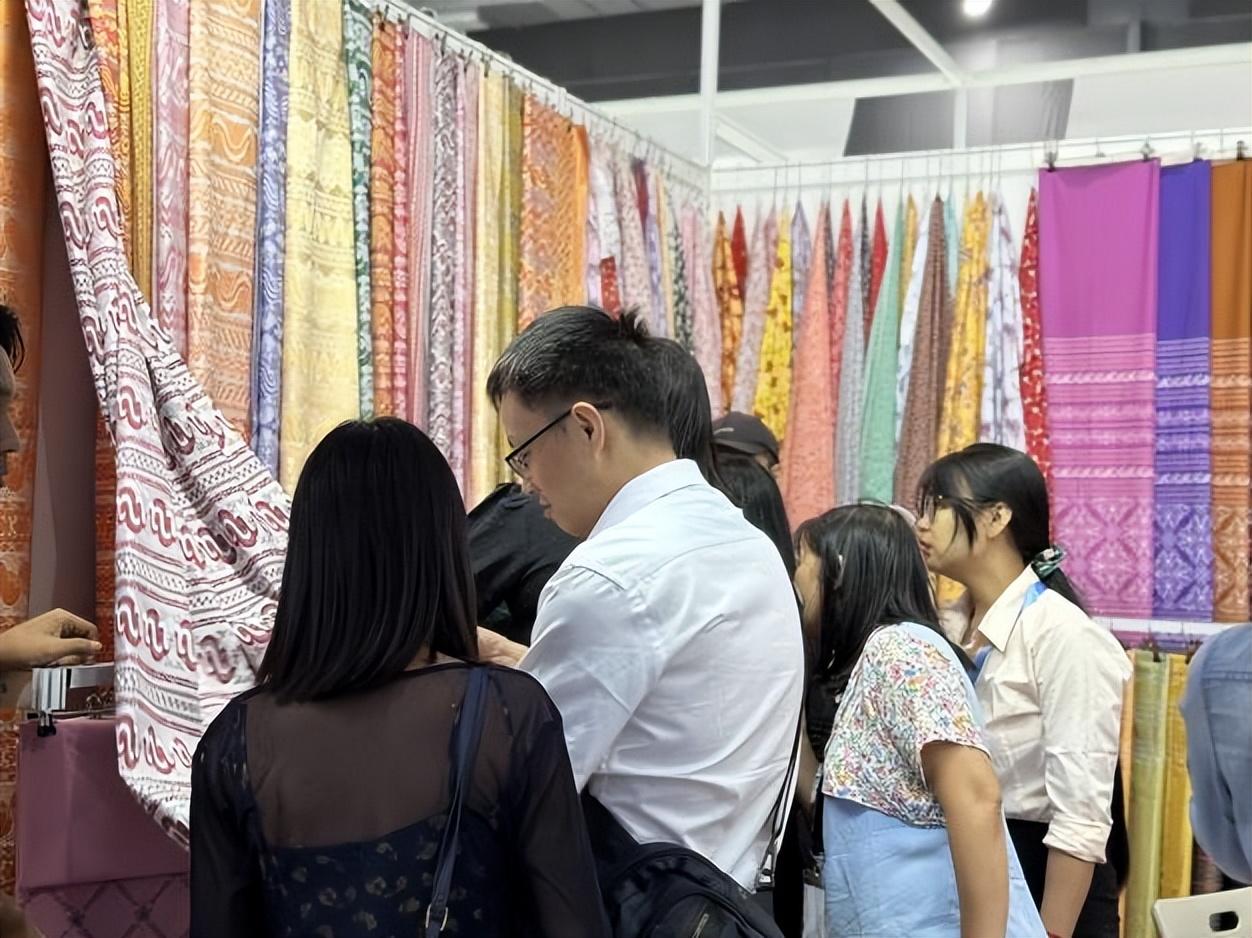 共創(chuàng)中緬紡織新時(shí)代，2023年浙江國(guó)際貿(mào)易（緬甸）展覽會(huì)圓滿(mǎn)收官