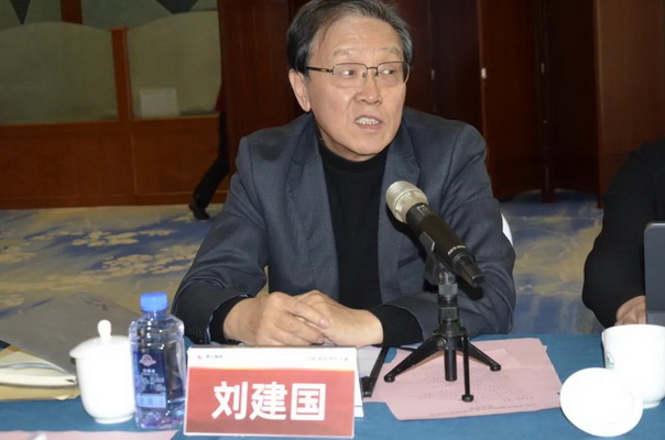 南山論劍  共謀大道--山東省紡織服裝行業(yè)協(xié)會第五屆第四次輪值會長會議在煙臺南山召開