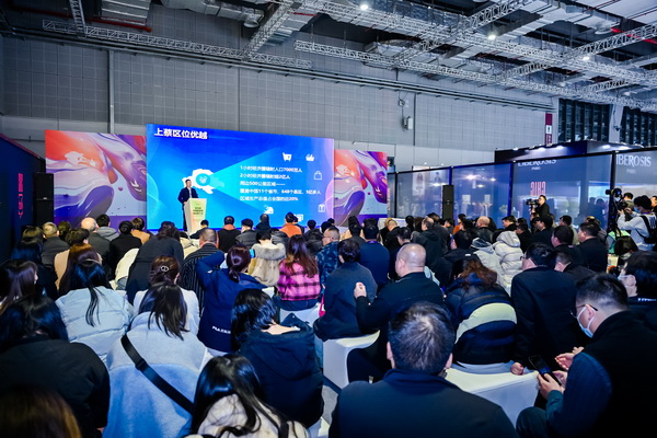 全球防曬服 就看駐馬店&mdash;&mdash;駐馬店防曬服基地驚艷亮相中國國際服飾博覽會(huì)