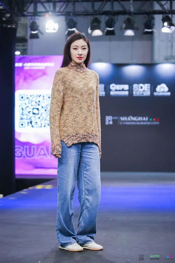 中國(guó)品牌日｜大朗毛織16家企業(yè)亮相EFB上海服飾供應(yīng)鏈展，共繪產(chǎn)業(yè)新篇章