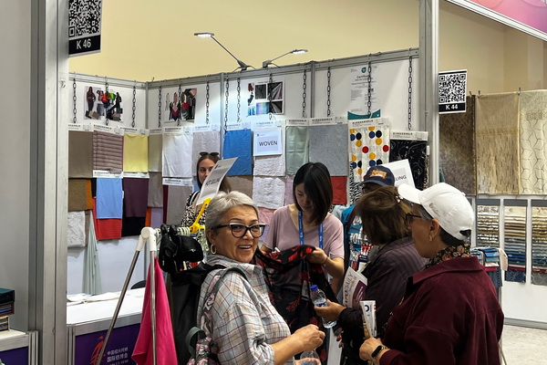 46家企業(yè)組團(tuán)參展！柯橋首個中亞紡織展在烏茲別克斯坦舉行