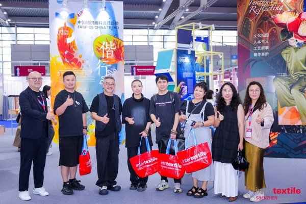 覓良品，謀合作！2024intertextile大灣區(qū)展組織服裝設(shè)計(jì)師組隊(duì)走進(jìn)中國(guó)流行面料入圍企業(yè)