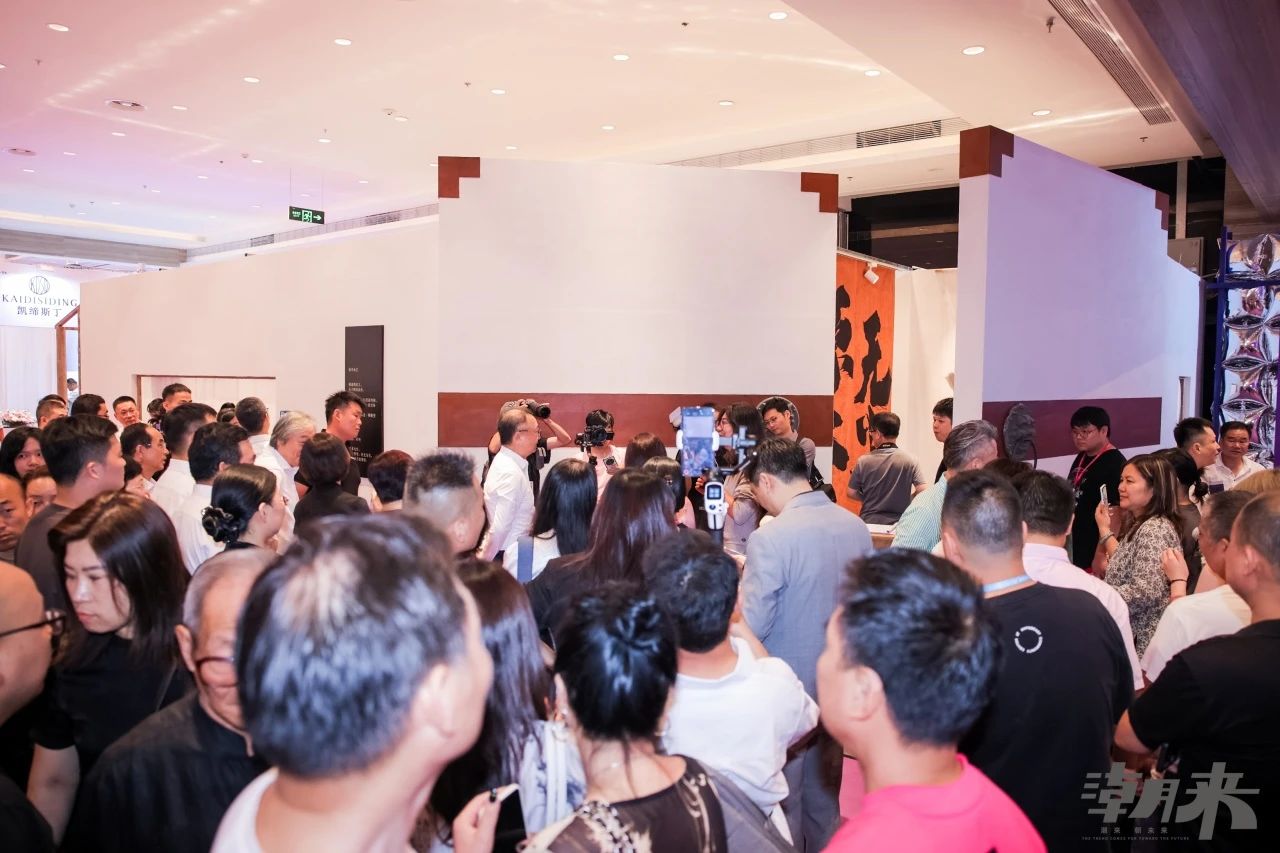 品類全能 品質(zhì)卓越 品牌進(jìn)階 | 2024海寧中國(guó)國(guó)際時(shí)裝展隆重舉行