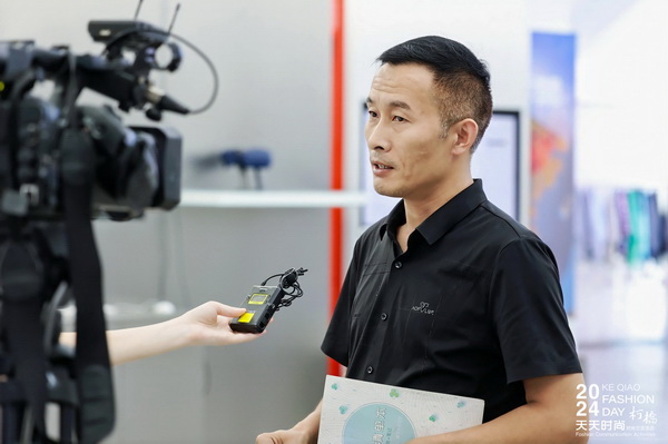 紡織服裝電商如何做？行業(yè)專家為企業(yè)帶來(lái)直播銷售的秘訣！