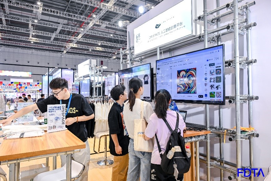 讓數(shù)智力觸手可及，Digital Fashion數(shù)字時(shí)尚創(chuàng)新空間共融產(chǎn)業(yè)創(chuàng)新之勢(shì)