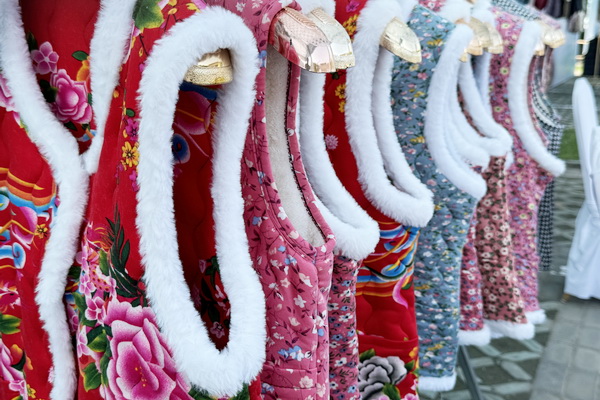 暢&ldquo;聊&rdquo;棉絨情、&ldquo;鏈&rdquo;接新征程，首屆山東&middot;聊城紡織服裝高質(zhì)量發(fā)展大會暨棉絨服供應(yīng)鏈對接會成功舉辦