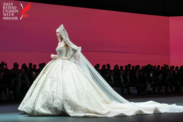 2024柯橋時尚周（秋季）盛大啟幕！國際頂尖品牌賦能，為柯橋產(chǎn)業(yè)時尚升級翻開&ldquo;新質(zhì)&rdquo;篇章