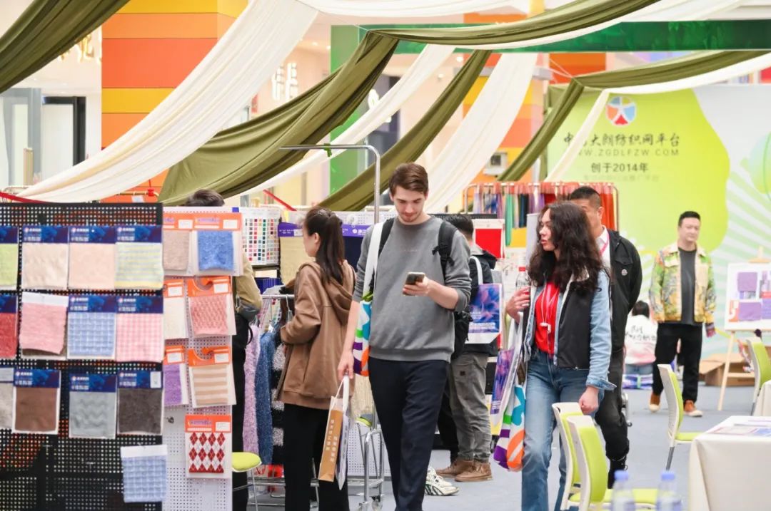 時尚潮 東莞造 | 第二十一屆中國（大朗）毛織產(chǎn)品交易會盛大開幕