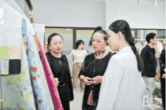 融匯優(yōu)質(zhì)資源，提速時(shí)尚發(fā)展！&ldquo;2024柯橋天天時(shí)尚&rdquo;完美交卷！