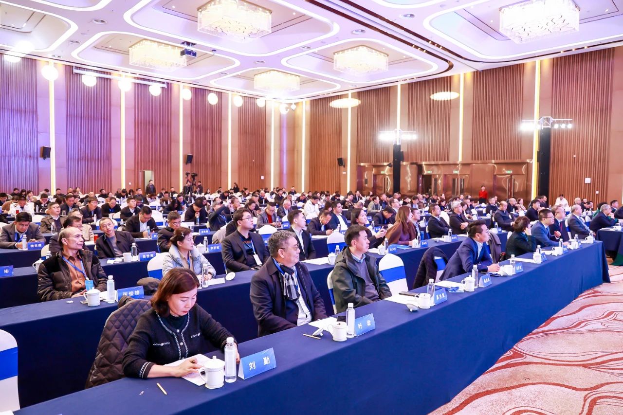 協(xié)同&創(chuàng)新 全面推進(jìn)集群治理現(xiàn)代化！2024中國紡織產(chǎn)業(yè)集群發(fā)展大會在柯橋召開