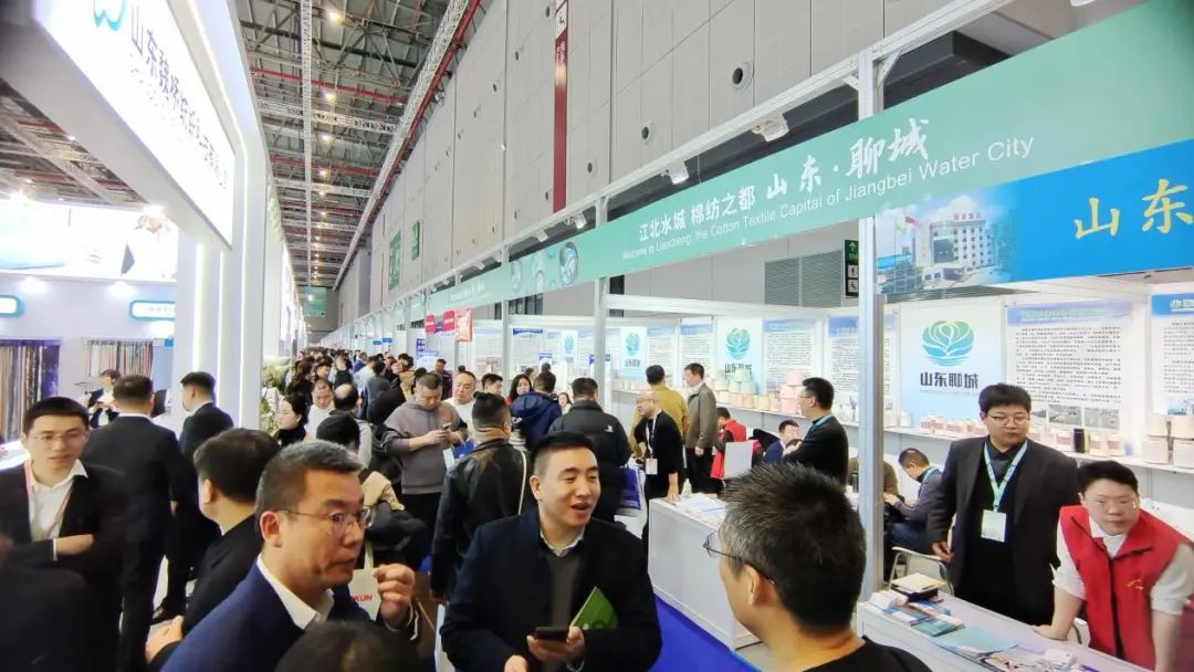 實力&ldquo;圈粉&rdquo;，盡展產(chǎn)業(yè)新風(fēng)貌！山東聊城展團首次亮相2025yarnexpo春夏紗線展