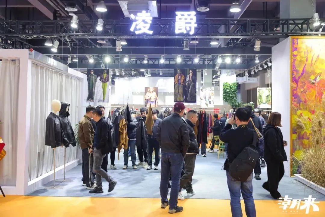 以第二十八屆（2025）&ldquo;真皮標志杯&rdquo;設計大賽初賽、潮來&middot;必訂&mdash;&mdash;設計版權交易會、2025海寧優(yōu)材&middot;新質聯盟聯合展、潮來課堂分享沙龍等系列活動為支點，&ldquo;海寧時間&rdquo;再一次撬動千億時尚產業(yè)的澎湃動能。