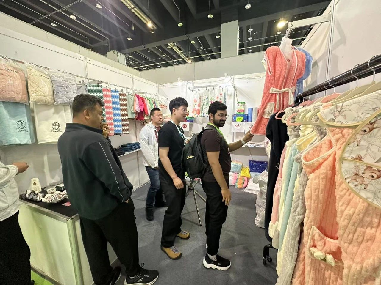 7家石家莊紡企組團(tuán)參加2025中國(guó)（義烏）國(guó)際針織供應(yīng)鏈博覽會(huì)