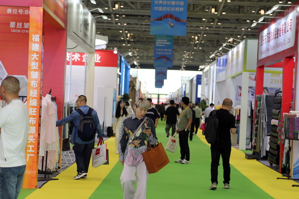 新形勢(shì)、新機(jī)遇，2025柯橋春季國(guó)際紡博會(huì)拉開(kāi)帷幕，全方位展示中國(guó)紡織發(fā)展的強(qiáng)韌