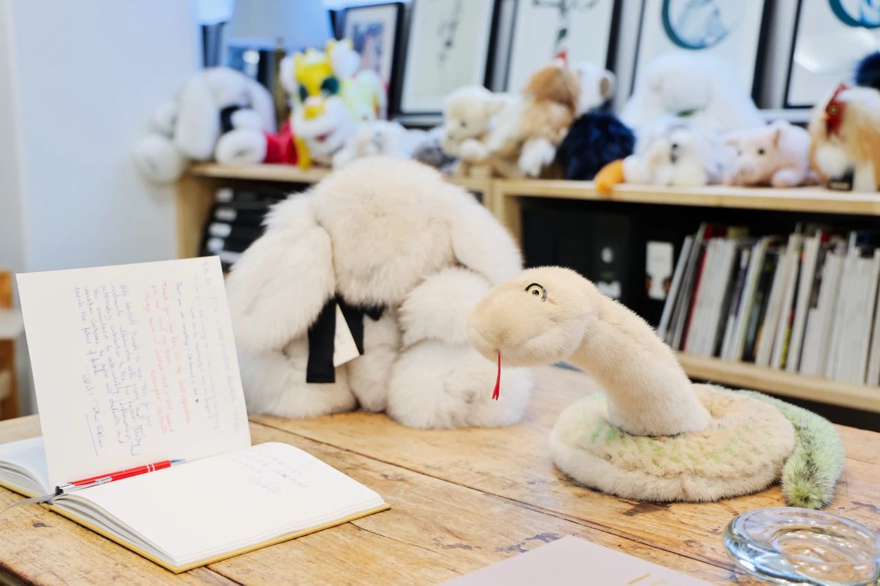 從紐約到赫爾辛基，國際毛皮協(xié)會IFF攜手JZ品牌創(chuàng)意總監(jiān)王陶Taoray Wang，探索&ldquo;可持續(xù)&rdquo;時尚哲學！