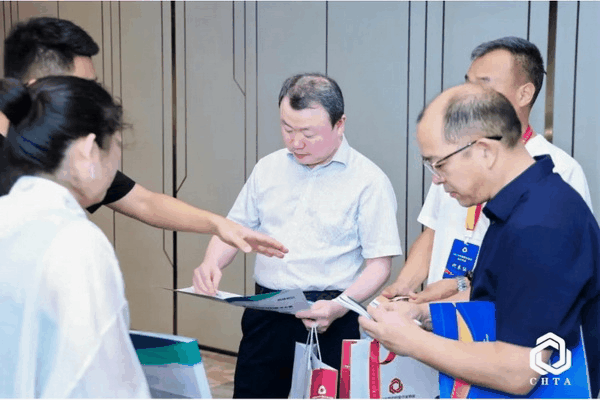  2025中國家紡協(xié)會床品年會在沭陽召開，揭開健康家紡消費密碼