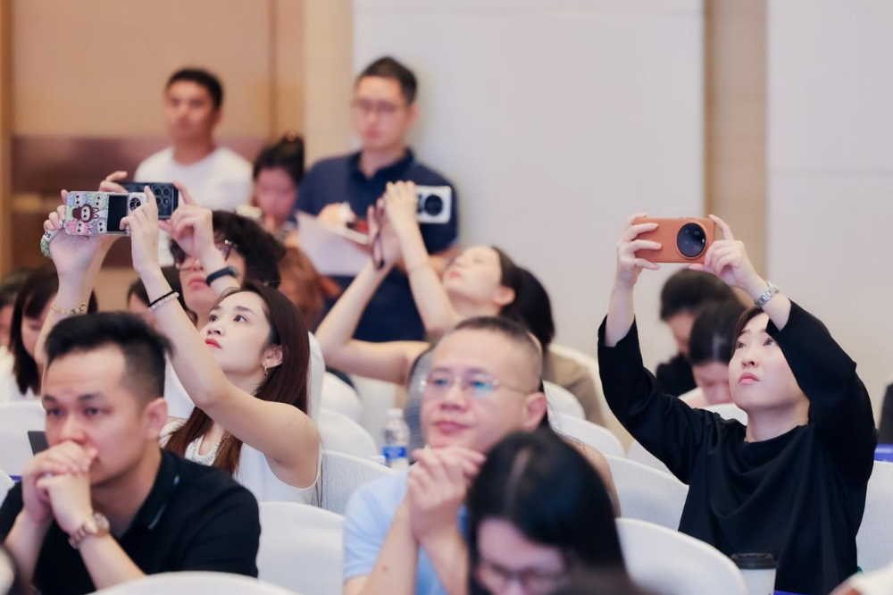 雙輪驅動產業(yè)躍遷：AI技術重塑紡織價值鏈，海珠宣言開啟新紀元