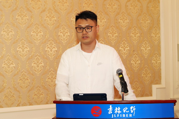 品質(zhì)賦能，共贏未來(lái)！ 吉林化纖腈綸產(chǎn)品包芯紗領(lǐng)域應(yīng)用交流會(huì)在江蘇鹽城舉辦