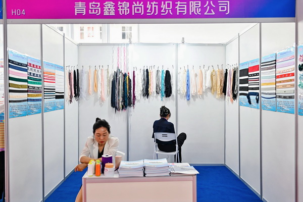  中華紡織網(wǎng)面輔料展區(qū)成功舉辦推介會(huì)，新材料、新工藝 助力興城泳裝產(chǎn)業(yè)升級(jí)