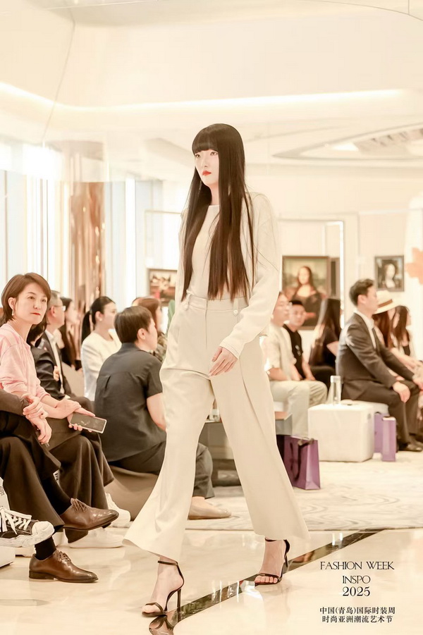 亞洲風尚先行者 共繪"INSPO"新篇章--第24屆中國（青島）時裝周&middot;時尚亞洲潮流藝術節(jié)開幕