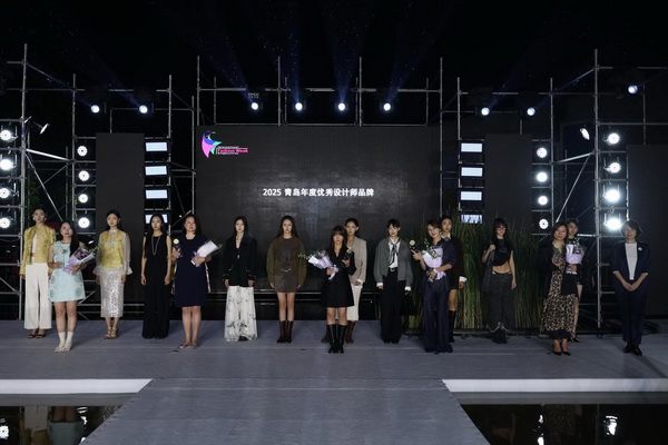 &ldquo;華秀&rdquo;璀璨，紡織谷變身老城區(qū)時尚秀場