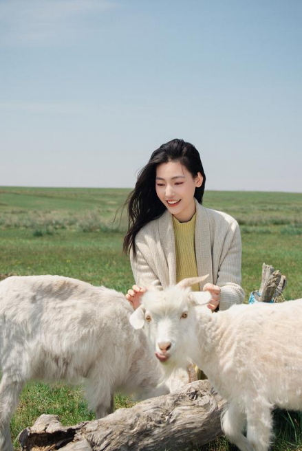 時尚潮 東莞造｜印象草原&ldquo;國家級羊絨服飾標(biāo)準(zhǔn)化試點(diǎn)項(xiàng)目&rdquo;正式揭牌