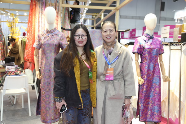 教授老總與金獎(jiǎng)設(shè)計(jì)師老總的美麗邂逅，將會(huì)為時(shí)尚界帶來(lái)怎樣的驚喜？