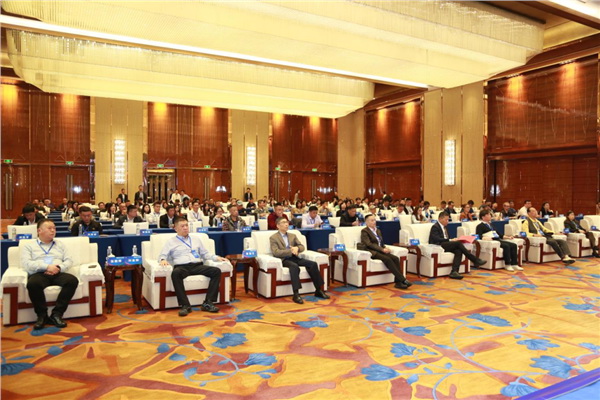 &ldquo;投資唐王城，融入新絲路&rdquo;第三師圖木舒克市牛仔全產(chǎn)業(yè)鏈合作洽談會(huì)在中山舉行