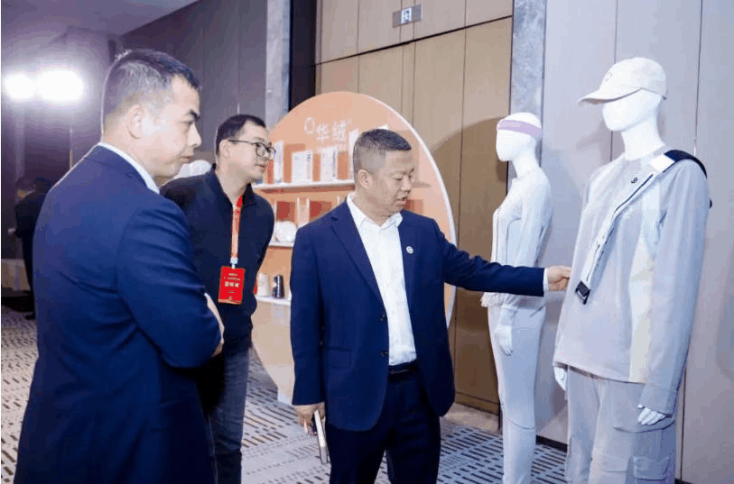 &ldquo;華章新彩 絨創(chuàng)未來&rdquo;--華絨之鏈高質(zhì)量協(xié)同創(chuàng)新與價值重構(gòu)研討會在杭州舉行