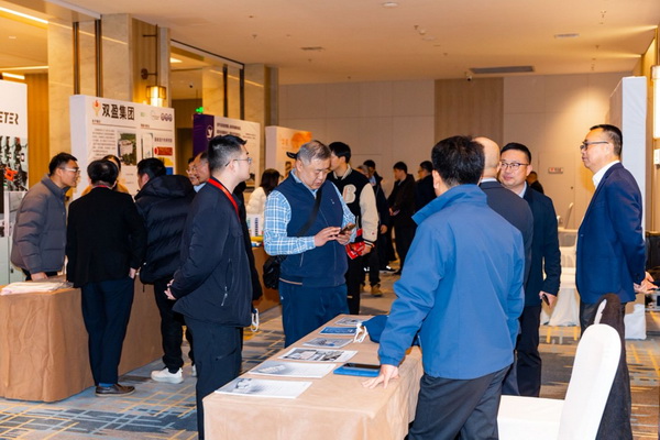 【凝聚共識(shí)，智創(chuàng)未來(lái)】2025年噴氣渦流紡產(chǎn)業(yè)發(fā)展大會(huì)暨中棉行協(xié)噴氣渦流紡行業(yè)分會(huì)年會(huì)在射陽(yáng)圓滿落幕