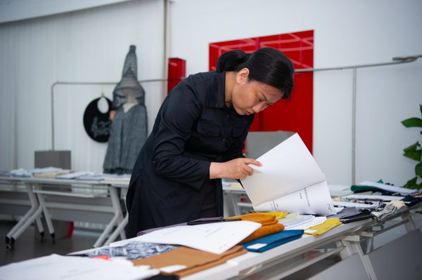 以人才培育為行業(yè)注入持久驅動力！第十一屆十佳紡織面料設計師評審會于柯橋舉行