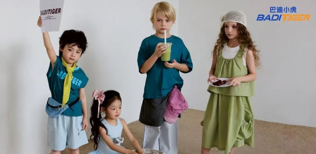 秀展同步即看即訂！虎門服裝品牌2026秋冬發(fā)布訂貨會啟幕